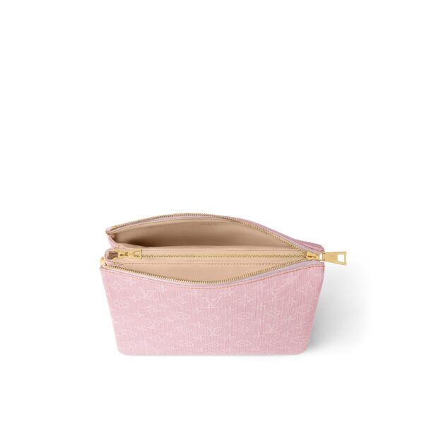 Louis Vuitton M13313 Coussin PM Washed Pink